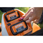 SET Baterijska kosilica STIHL RMA 448 sa AK 30 S baterijom i AL 101 punjačem - Slika 3